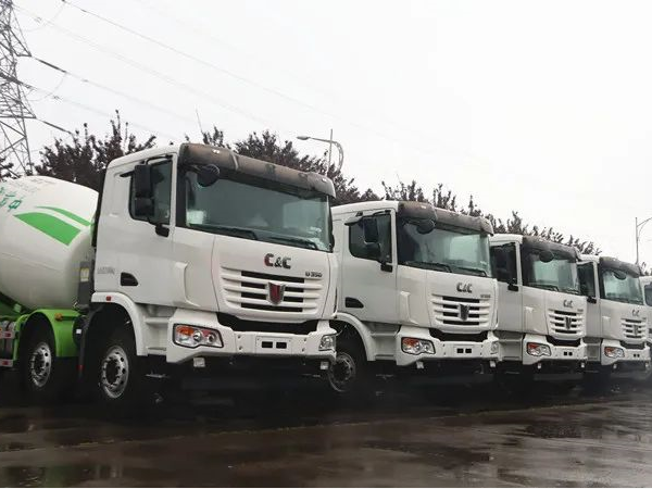 時(shí)隔一月洛陽老客戶再提車，聯(lián)合凌宇這一組合火了……