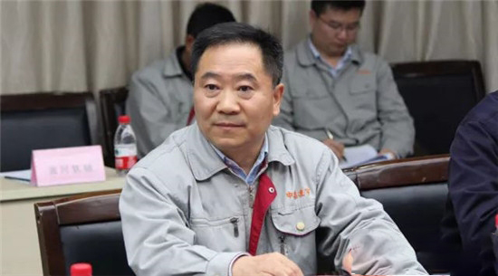洛陽新能源汽車產業(yè)聯盟屆第二次理事會、第一屆第三次會員大會在中集凌宇召開